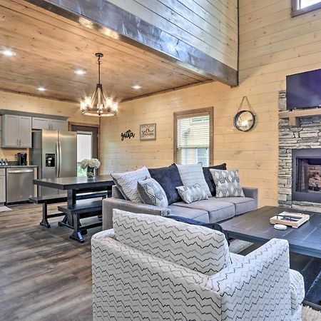 セバービル Smoky Cove Retreat With Private Hot Tub And Deck!ヴィラ エクステリア 写真