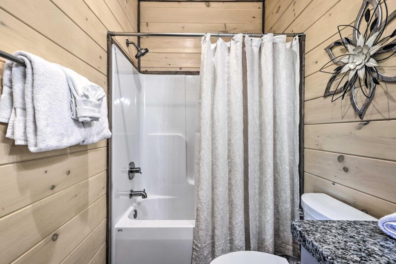 セバービル Smoky Cove Retreat With Private Hot Tub And Deck!ヴィラ エクステリア 写真