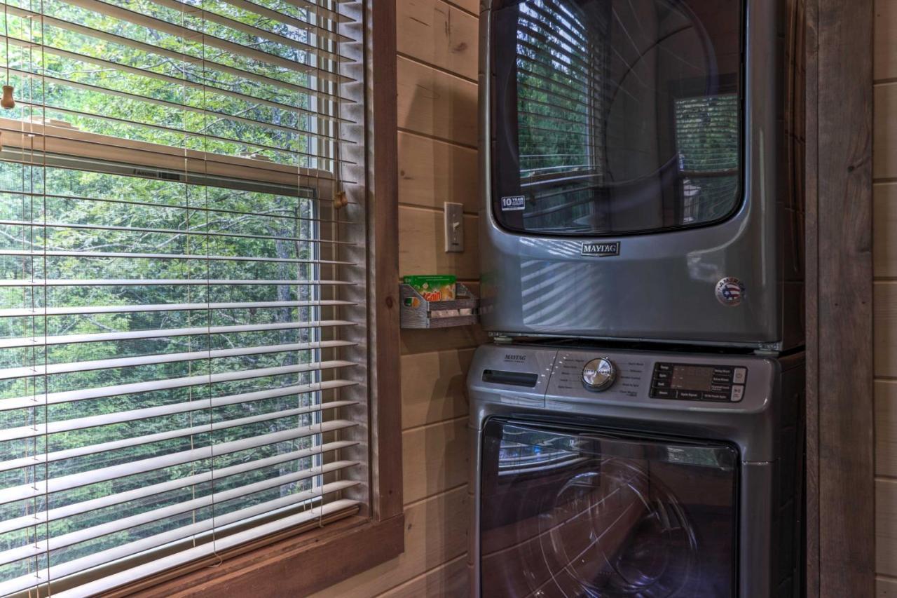 セバービル Smoky Cove Retreat With Private Hot Tub And Deck!ヴィラ エクステリア 写真